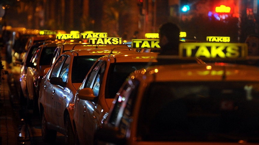 11 kez reddedilmişti: İBB'nin 5 bin yeni taksi teklifi UKOME'de görüşülecek