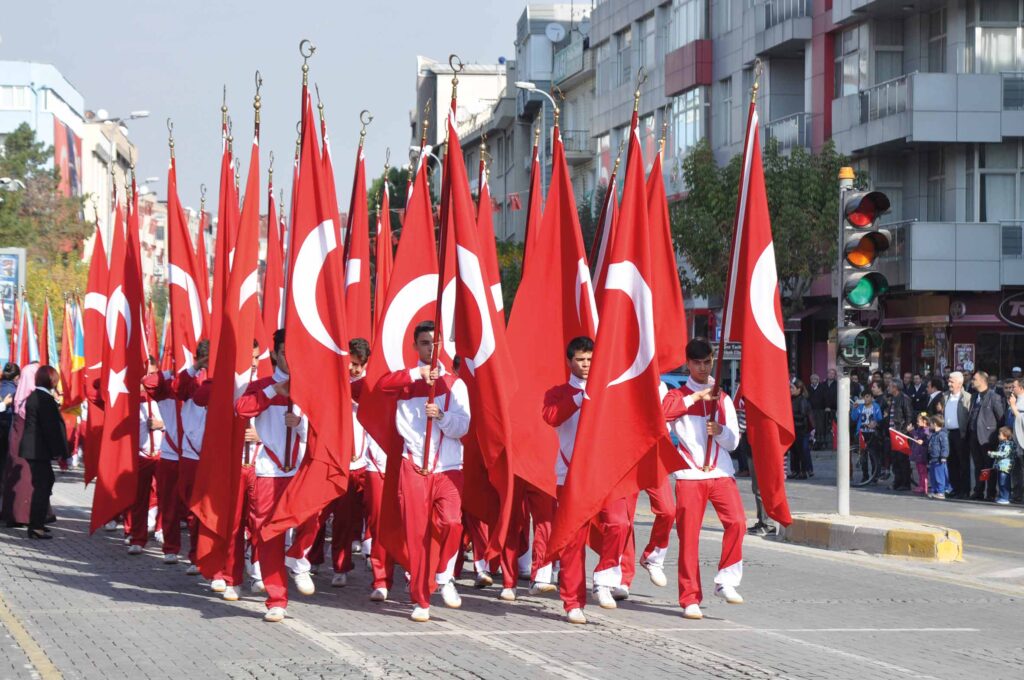 19 Mayıs Atatürk'ü Anma, Gençlik ve Spor Bayramı tüm yurtta kutlandı