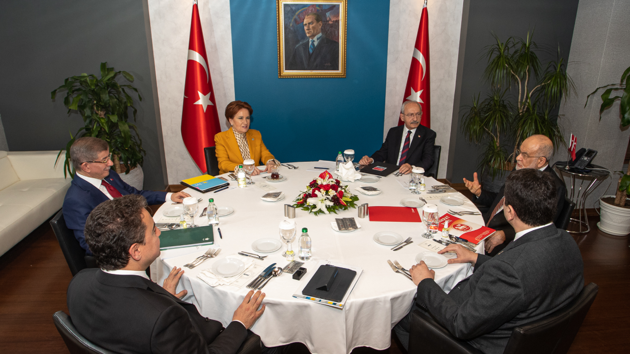 “6’lı masa toplantısında aday olacağını dile getirecek” iddialarına Kılıçdaroğlu’ndan yanıt
