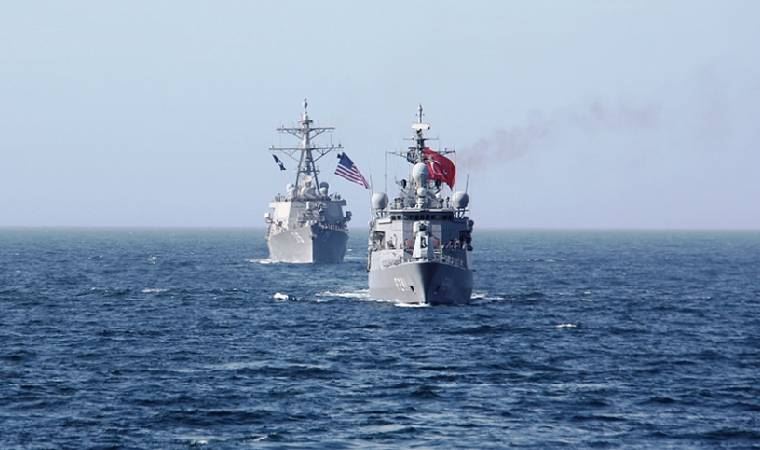 ABD, Karadeniz'e gönderilecek savaş gemilerinin Boğazlar'dan geçişini iptal etti