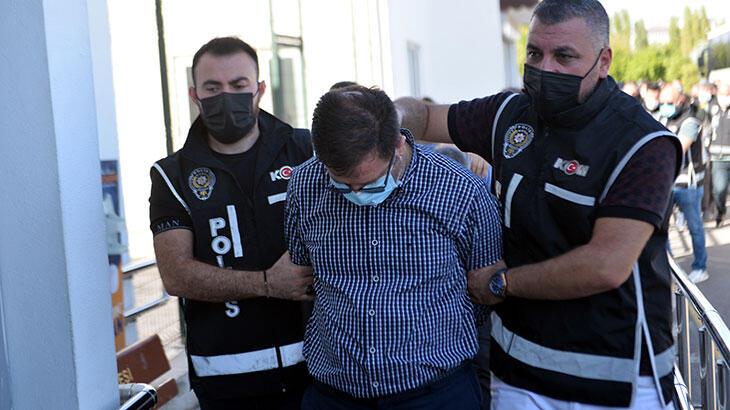 Adana İl Milli Eğitim Müdürü'nün 1 kilo altınla kaçarken yakalandığı ortaya çıktı