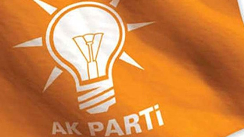 AKP iki idare amirinde değişikliğe gitti!