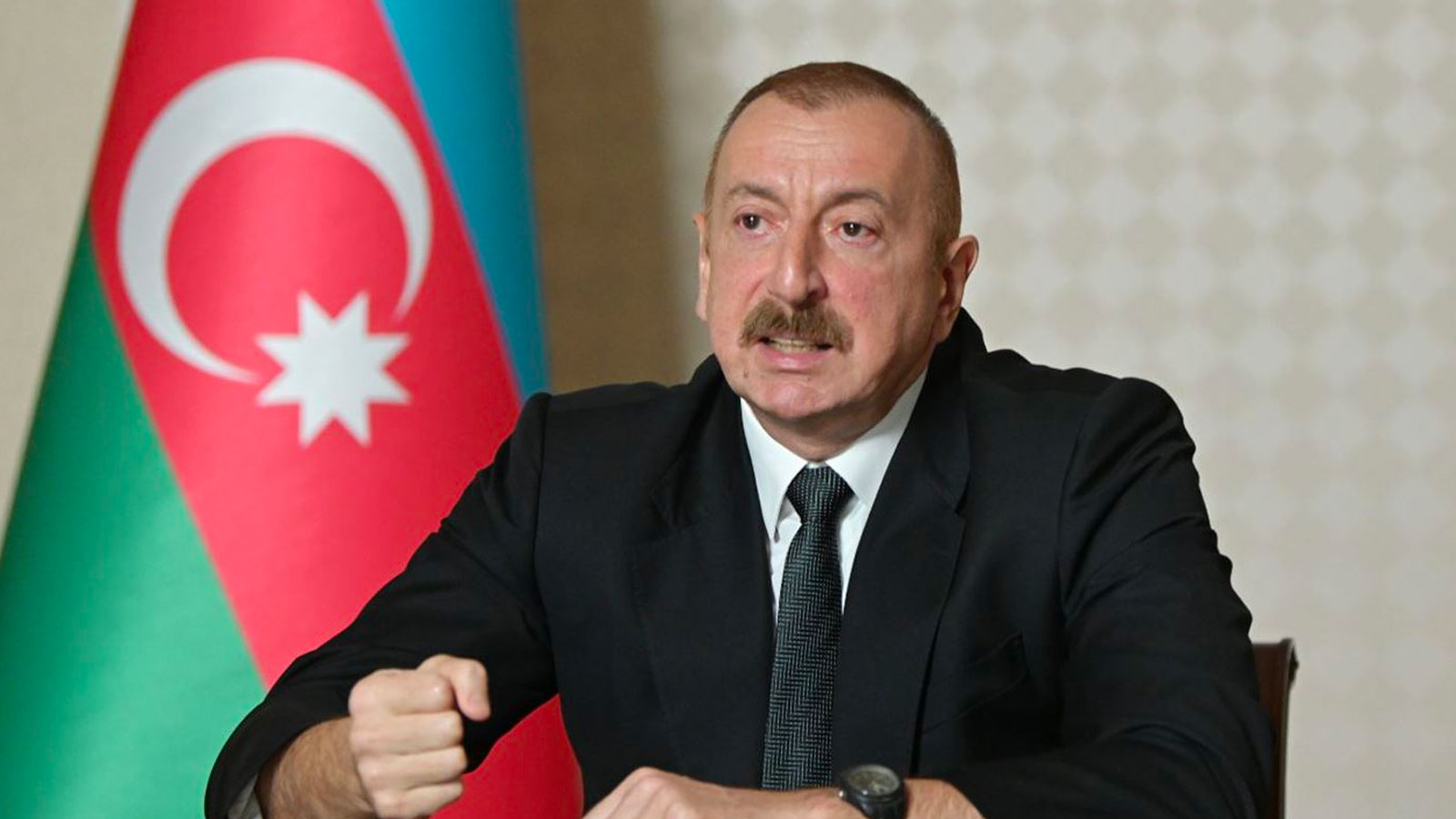 Aliyev: Ermenistan'ın Gence'ye saldırıları savaş suçudur