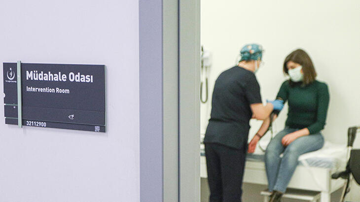 Ankara Şehir Hastanesi'nde 25 aşı uygulama odası oluşturuldu