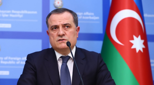 Azerbaycan Dışişleri Bakanı Bayramov'dan İzmirlilere destek mesajı