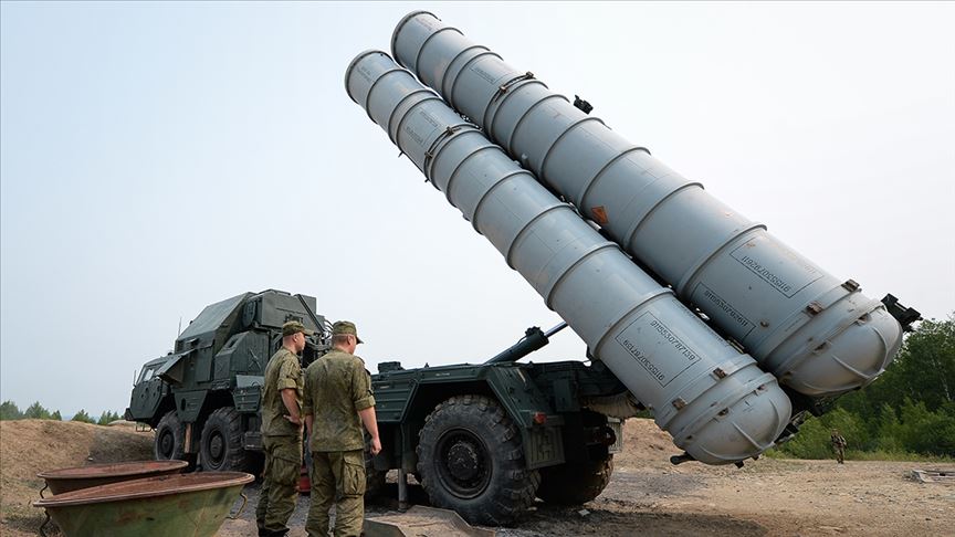 Azerbaycan: Ermenistan S-300 füze sistemlerini harekete geçirdi