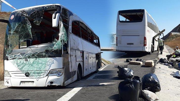 Balıkesir'de yolcu otobüsü devrildi: 32 yaralı