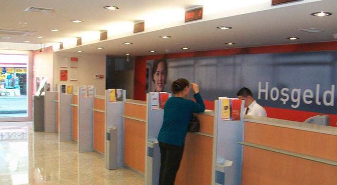 Banka çalışanında koronavirüs çıktı: Şube kapatıldı