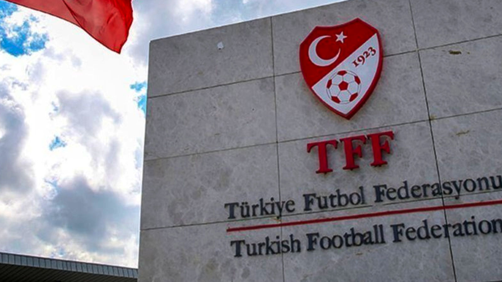 Başakşehir-Konyaspor maçı ertelendi