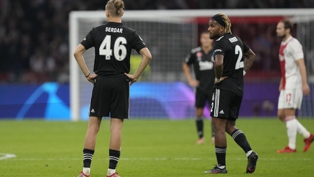 Beşiktaş, Ajax'a 2-0 yenildi