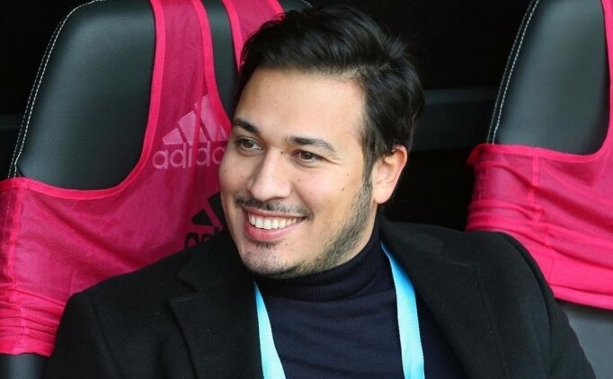 Beşiktaş'ta futbol direktörü Ali Naibi istifa etti