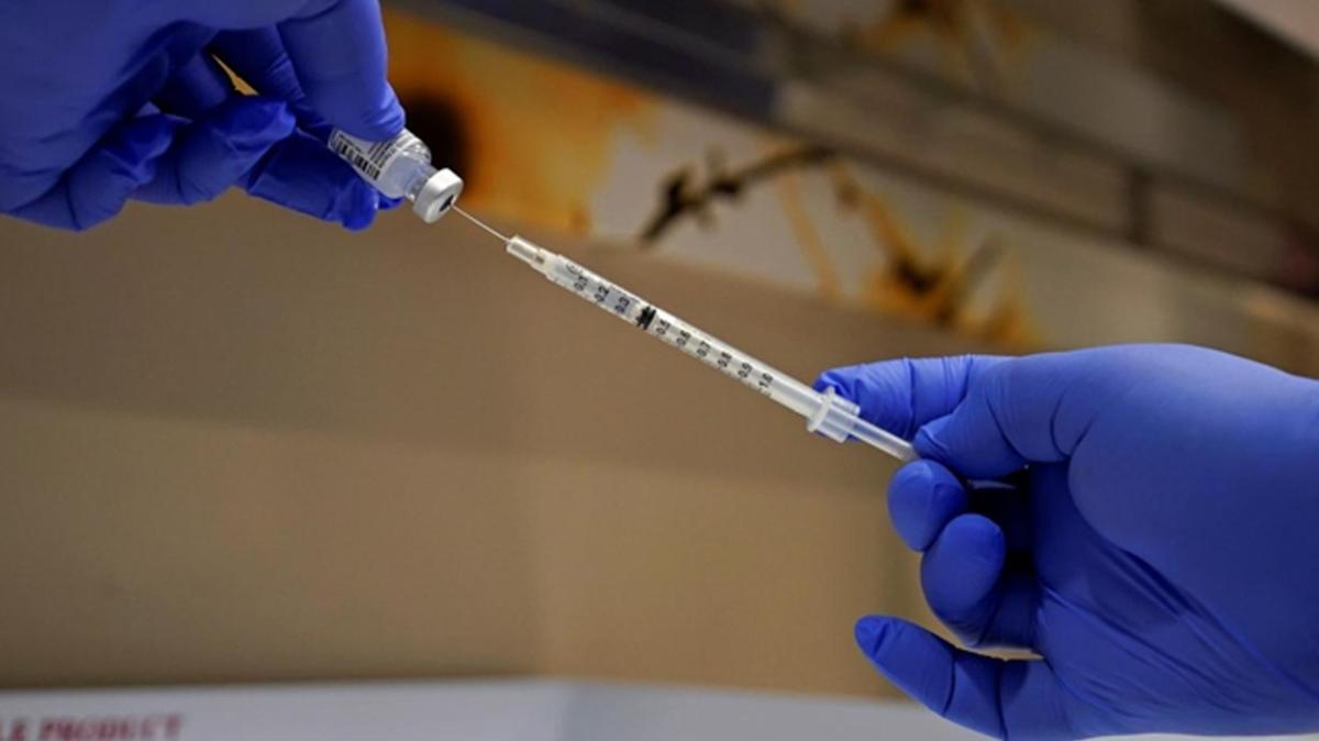BioNTech, üçüncü doz korona aşısı izni için FDA'ya başvuracak