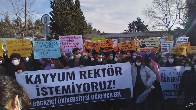Boğaziçi Üniversitesi'nde rektör protestolarına gözaltı