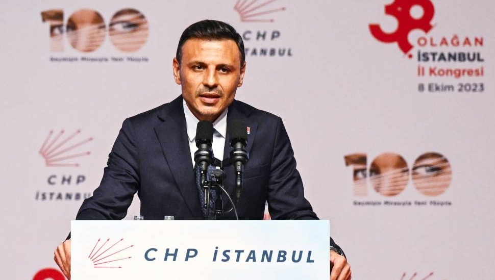 CHP İstanbul'da Özgür Çelik kazandı, ilk tebrikler İmamoğlu ve Özel'den geldi