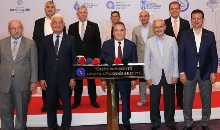 CHP'li büyükşehir belediye başkanlarından Kılıçdaroğlu'na destek