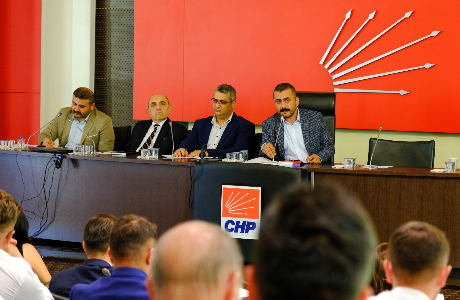 CHP yerel seçim çalışmalarının basın ayağını 'yerel yönetimler medya çalıştayı' ile başlattı