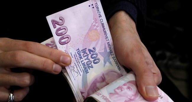 DİSK-AR: Asgari ücretin alım gücü kaybı 5 ayda 5 bin lirayı aştı