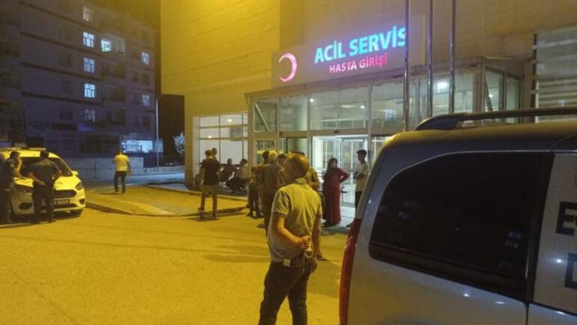 Diyarbakır'da 35 öğrenci gıda zehirlenmesi şüphesiyle hastaneye kaldırıldı