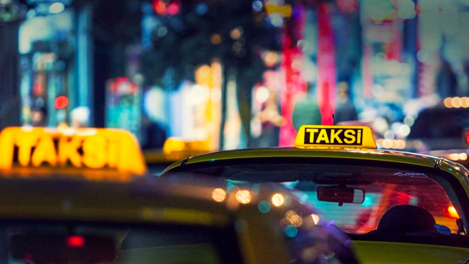İstanbul'da dolmuş ve minibüslerin taksiye dönüşümü başladı: Bin yeni taksi geliyor