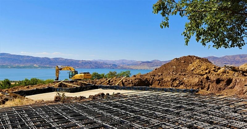 Elazığ'da deprem nedeniyle 18 köyde konut yapımına başlandı