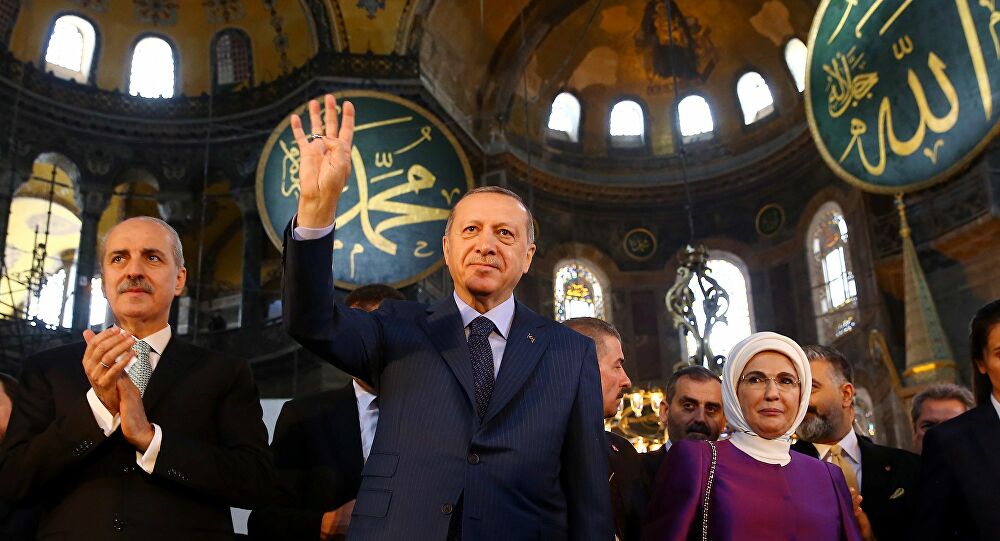 Erdoğan: 350 bin kişi bugün cuma namazına iştirak etmiş