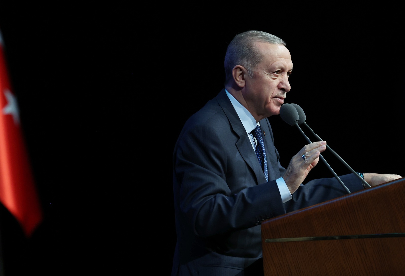 Erdoğan: Bay Amerika, ya Amerika nere Akdeniz, İsrail, Filistin nere? Ne işin var senin orada?