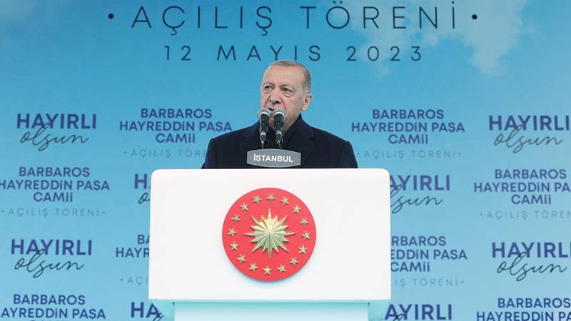 Erdoğan'dan hizmet veren teknik ekibe: Orhan bunlar manyak mı?