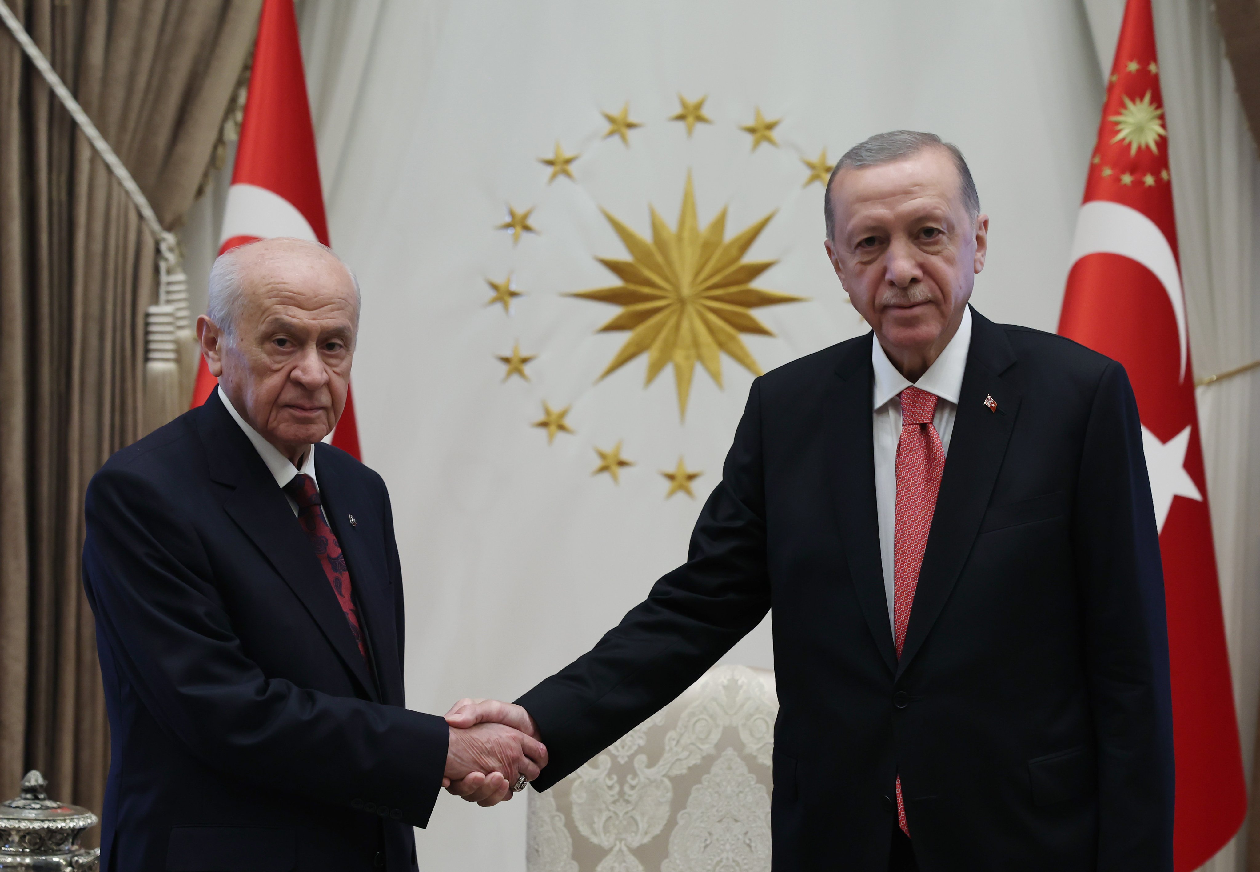 Erdoğan ile Bahçeli Saray'da görüştü