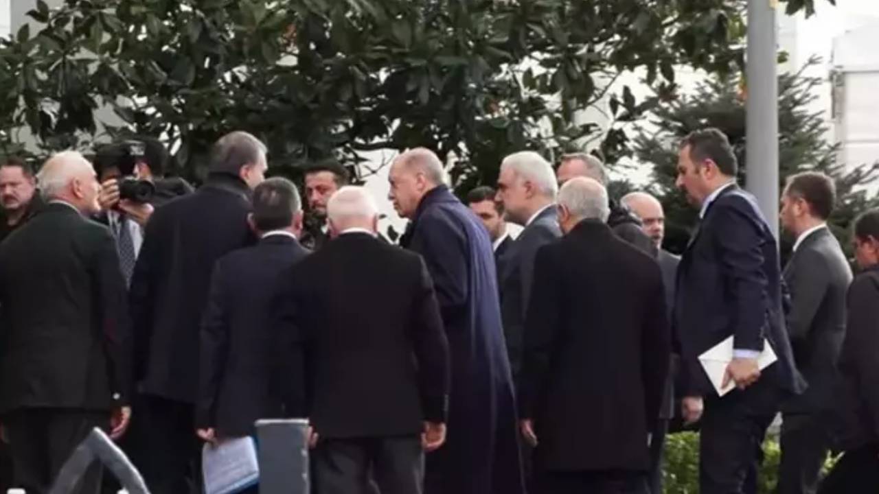 Erdoğan, İstanbul'daki temayül yoklamasına katıldı