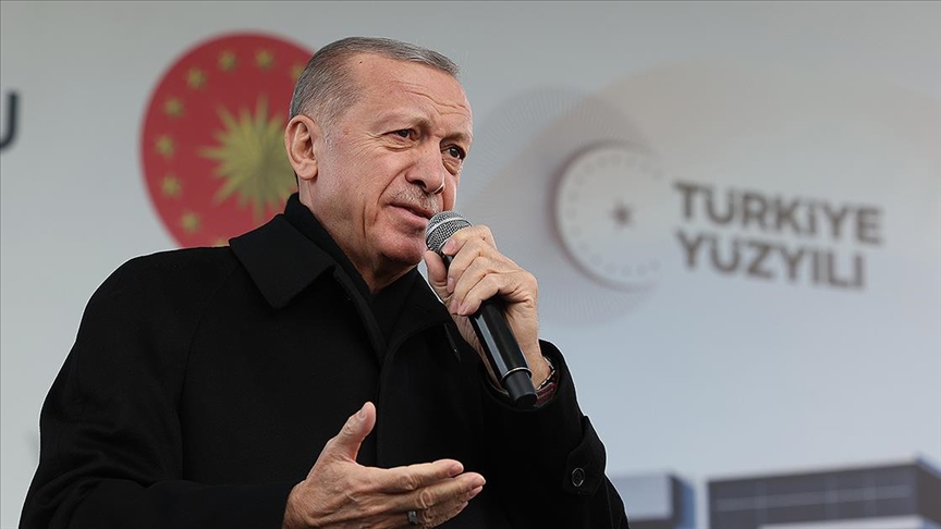 Erdoğan: Milletimizin geleceğinde ne sokaklarında Beyaz Torosların gezdiği ne de dağlarında eli kanlı canilerin cirit attığı bir Türkiye fotoğrafına yer yoktur