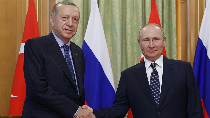 Erdoğan, Putin ile tahıl sevkiyatını görüştü