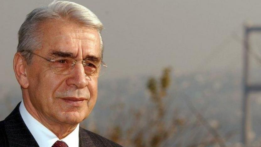 Eski İçişleri Bakanı Hasan Fehmi Güneş yaşamını yitirdi