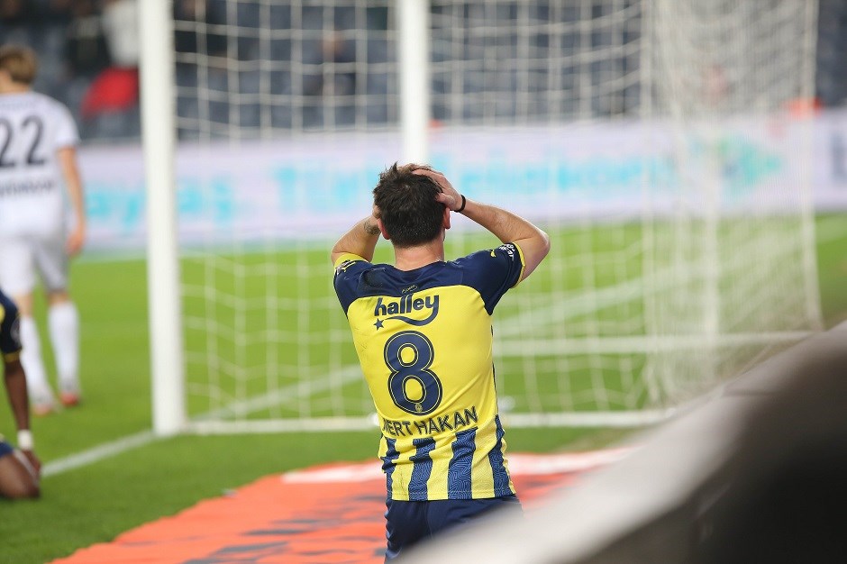 Fenerbahçe'nin yeni teknik direktörü belli oldu