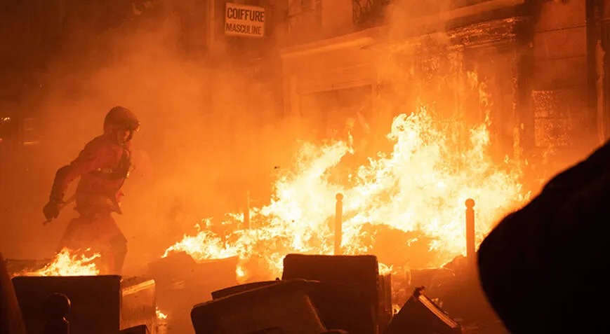 Fransa'daki protestolarda ilk can kaybı