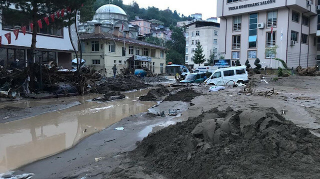 Giresun'daki sel felaketinde can kaybı 11'e yükseldi