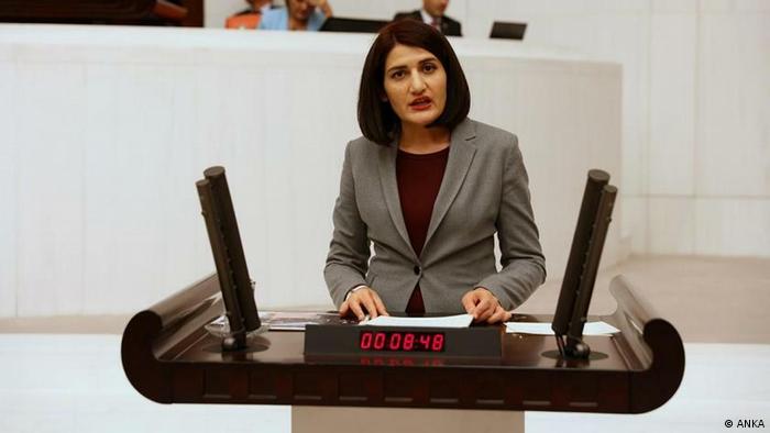 HDP’li Semra Güzel’in dokunulmazlığı kaldırıldı