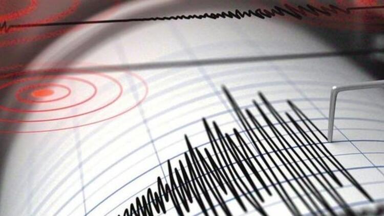 İran'da 5.4 büyüklüğünde deprem!