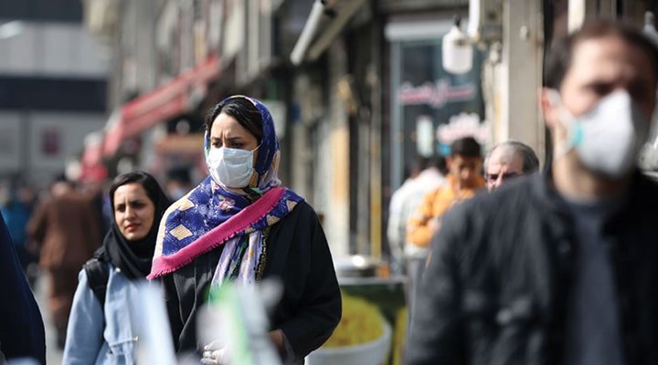 İran'da son 24 saatte koronavirüs kaynaklı 153 ölüm