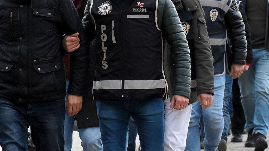 İstanbul'da IŞİD'e yönelik operasyonda 17 gözaltı
