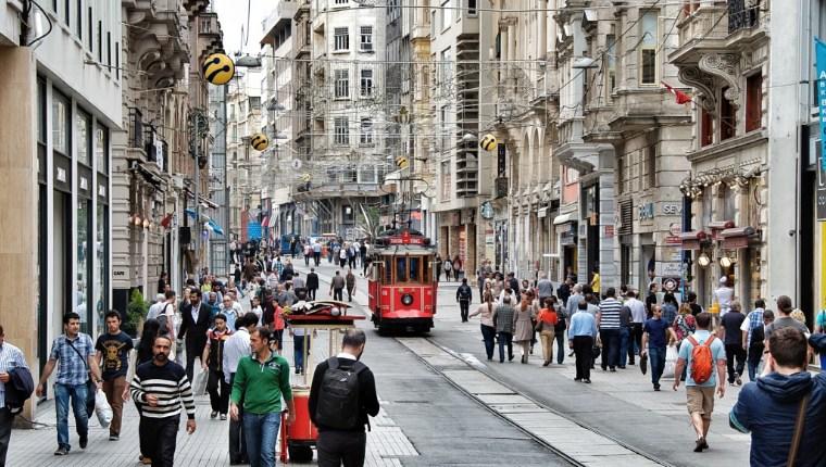 İstanbul Ekonomi Araştırmaları: Hayat pahalılığı nedeniyle toplumun yüzde 76'sı sosyalleşemiyor