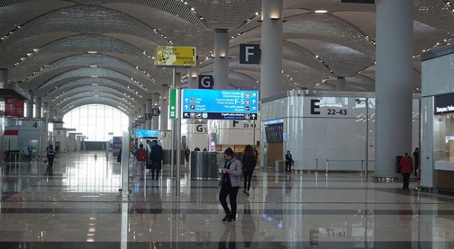İstanbul Havalimanı'nda 1500 yolcuya koronavirüs testi yapıldı