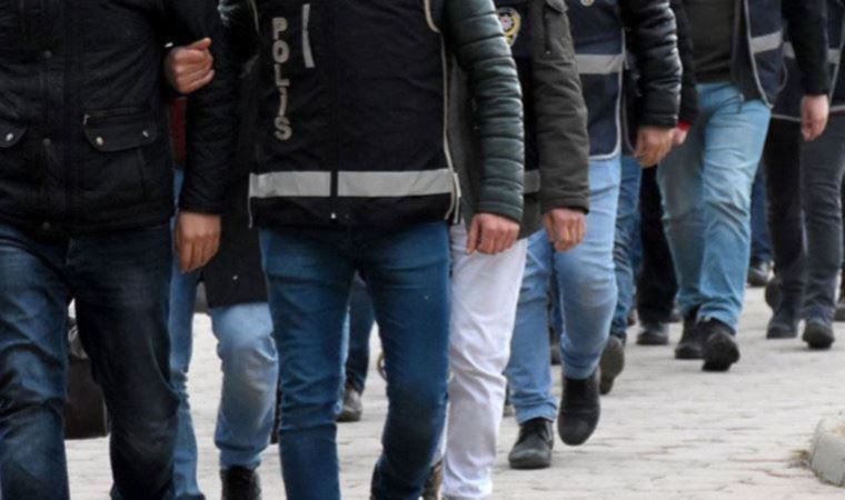 İzmir’de 'FETÖ' operasyonu: 99 kişi hakkında gözaltı kararı