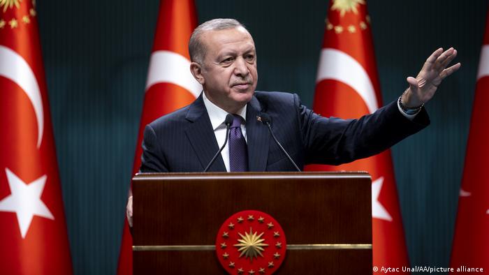 Erdoğan, 'kademeli normalleşme' takvimini açıkladı