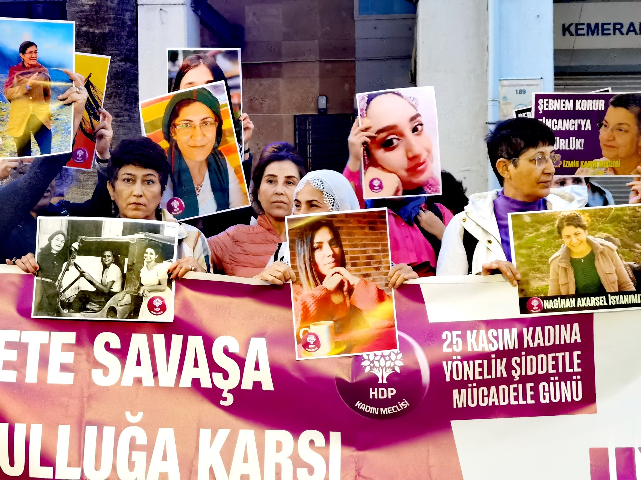 Kadına yönelik şiddetin araştırılması önerisi AKP ve MHP oylarıyla reddedildi