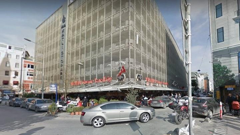 Karaköy'deki katlı otopark yıkılacak, yerine meydan yapılacak