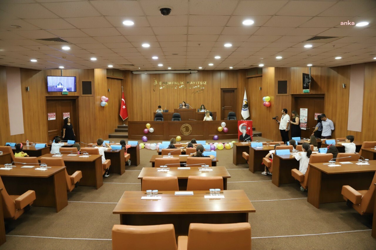 Kartal Belediyesi Çocuk Meclisi'nin son oturumu yapıldı