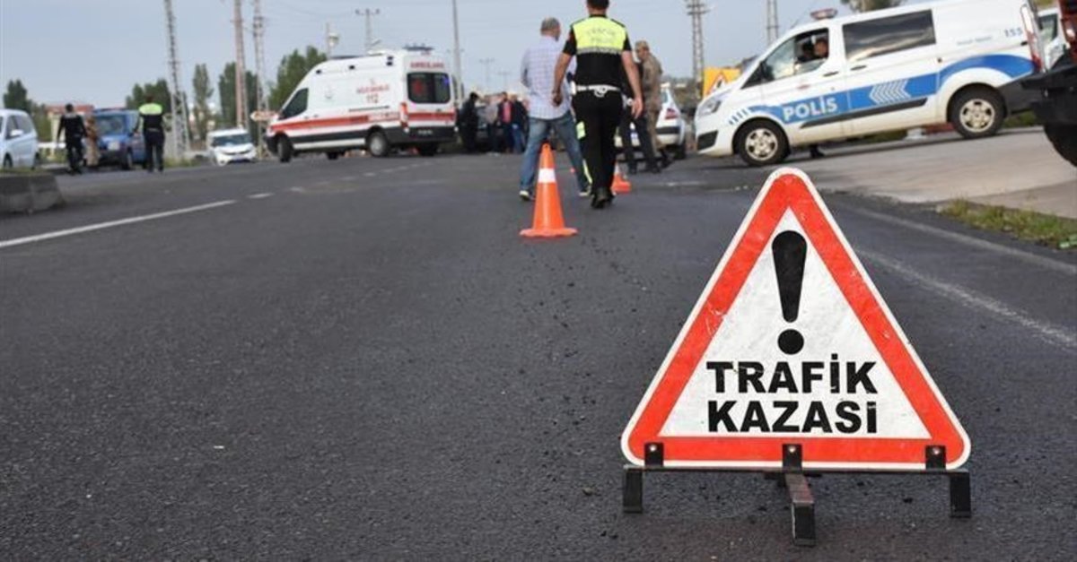 Kayseri’de trafik kazası: 2 ölü, 1 yaralı