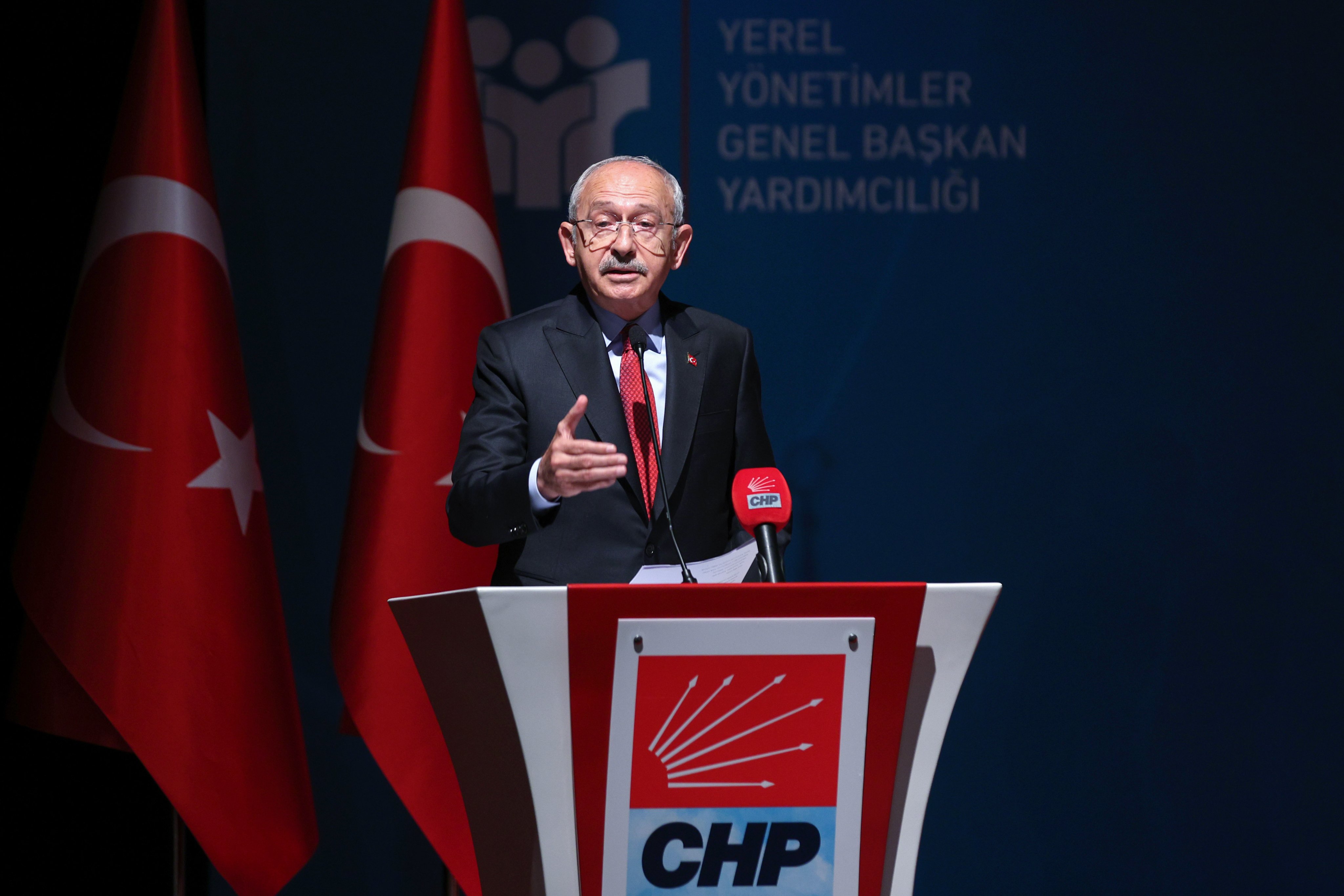 Kılıçdaroğlu, belediye başkanlarına izlenecek yol haritasına yönelik uyarılarda bulundu