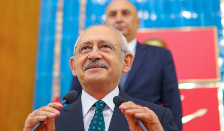 Kılıçdaroğlu: Yerli ve milliyim ayaklarına yatanlar egemen güçlerin taşeronu olmuş