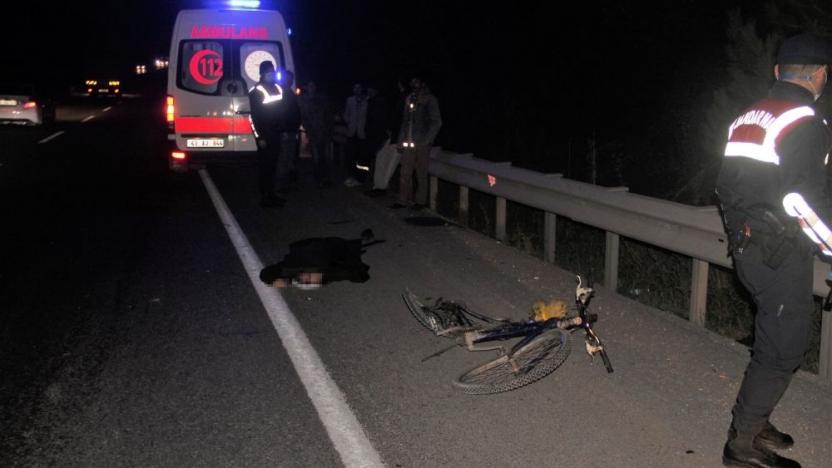 Kütahya'daki kazada bisiklet sürücüsü yaşamını yitirdi